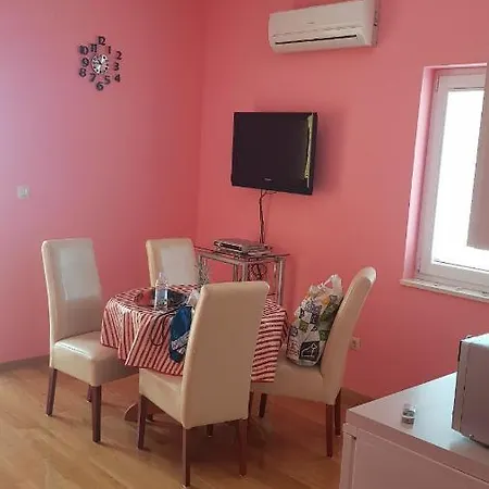 Apartment Pink Paradiso Srima
